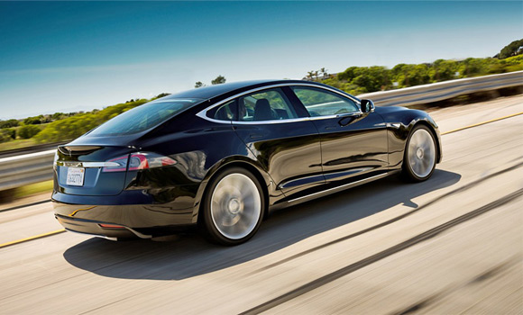 Tesla Model S: 6.500 porudžbina