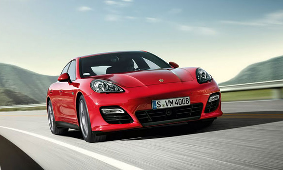 Porsche Panamera GTS: Između S i Turbo