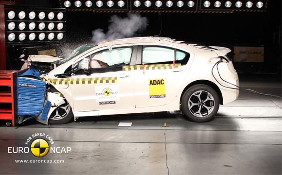 Chevrolet Volt i Malibu dobili pet Euro NCAP zvezdica za sigurnost