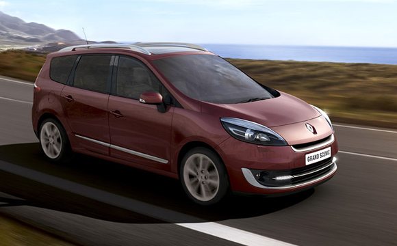 Renault Scenic (2012): Prvi facelift i novi motori