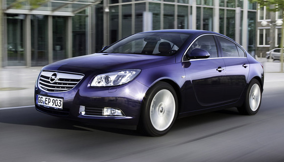 Opel Insignia 2012: 2.0 Biturbo CDTI (143 kW, 400 Nm)