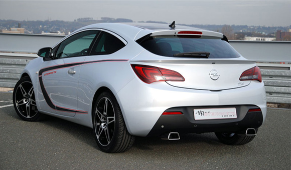 Steinmetz predstavio tuning program za Opel Astru GTC