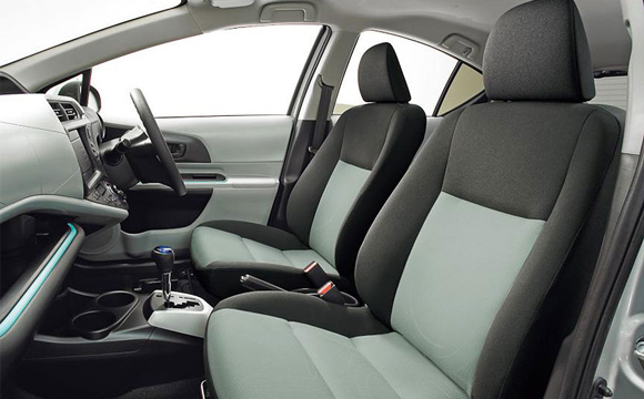 Toyota Aqua/Prius C: Mali Prius predstavljen zvanično