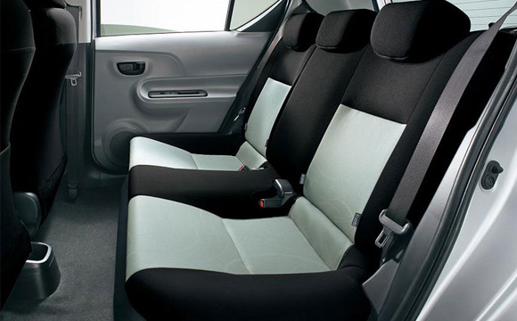 Toyota Aqua/Prius C: Mali Prius predstavljen zvanično