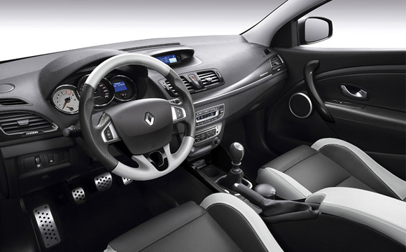 Renault Megane (2012): Novi motori, diode i elektronika