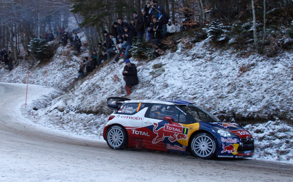 Rallye Monte Carlo 2012 - Posle havarije Latvale, vodi Loeb