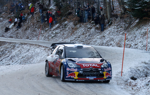Rallye Monte Carlo 2012 - Posle havarije Latvale, vodi Loeb
