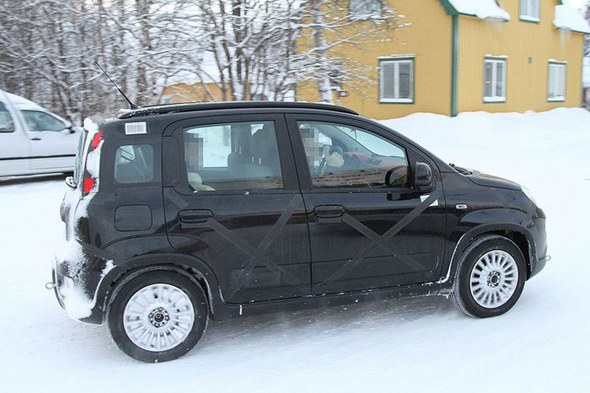 Fiat Panda 4x4 na testiranju u snežnim uslovima