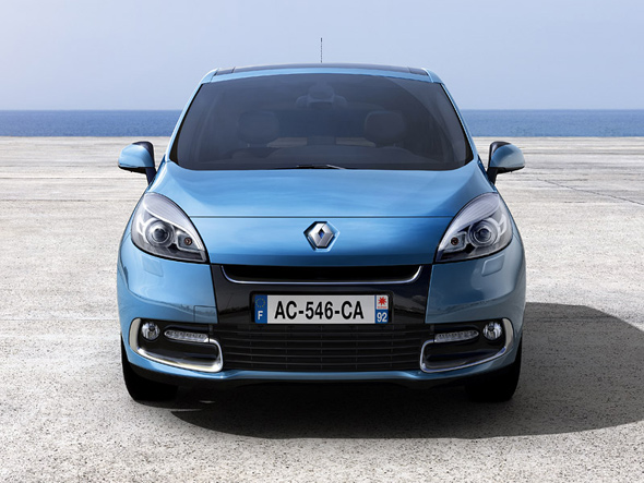 Predstavljamo: Renault Scenic (2012)