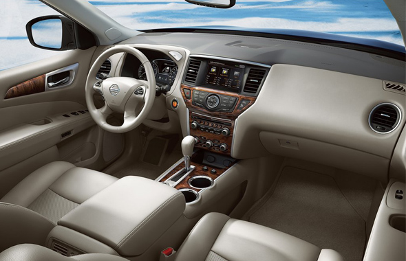 Nissan Pathfinder: Enterijer otkriven!