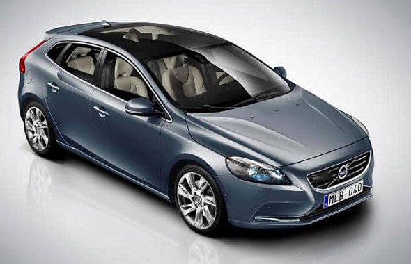 Volvo V40: Prve (ne)zvanične fotografije