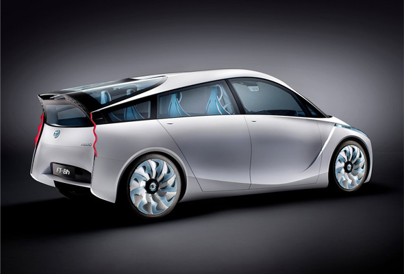 Ženeva 2012: Toyota FT-Bh Concept