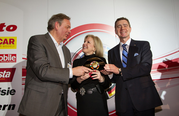 Ampera i Volt izabrani za “Automobil 2012. godine”
