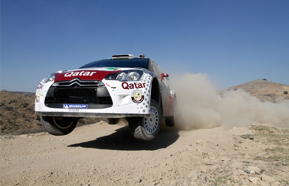 Rally Mexico 2012 - Loeb vodi, Neuville u problemima