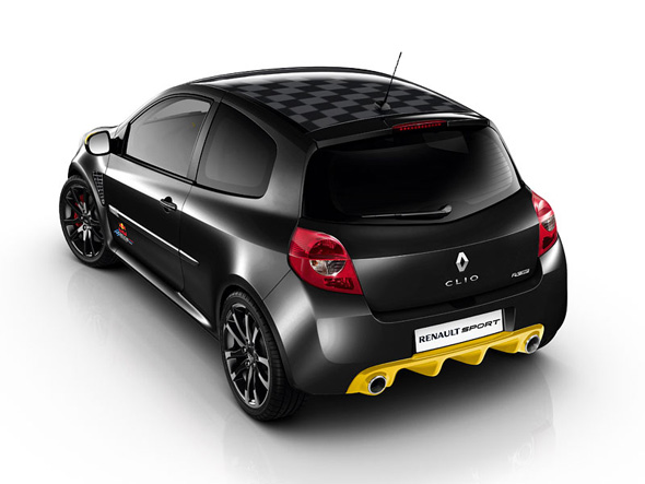 Renault Clio R.S. Red Bull Racing RB7 Edition: Mi smo šampioni!