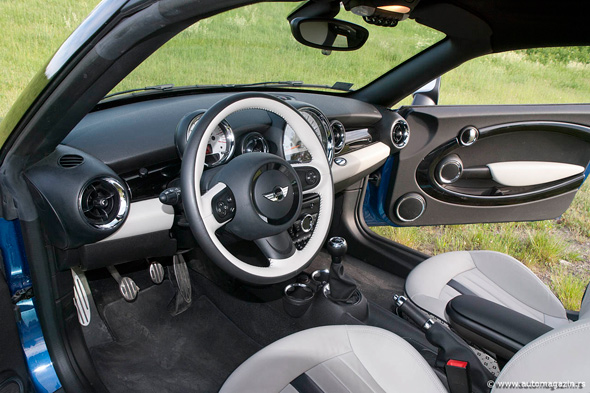 Test: MINI Cooper S Coupe - Kaciga ili kačket ?