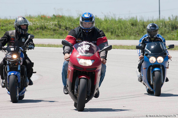 Agencija za bezbednost saobraćaja organizovala moto seminar