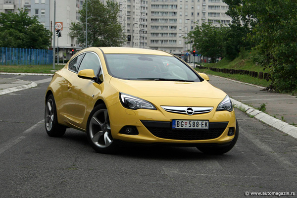 Testirali smo: Opel Astra GTC Sport 1.6 Turbo