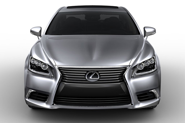 Lexus predstavlja novi LS 