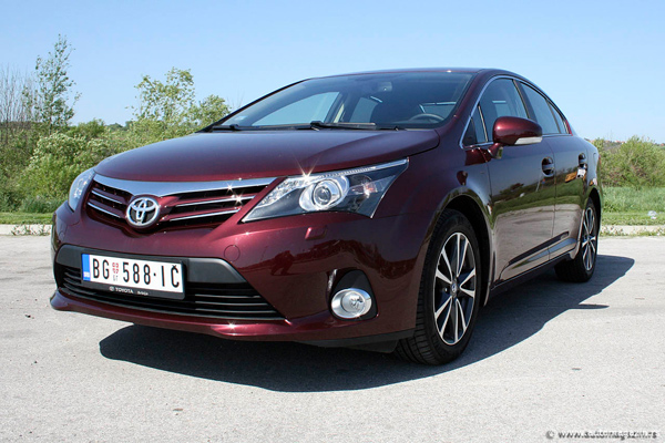 Testirali smo: Toyota Avensis 2.0 D-4D