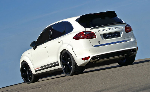 Hofele-Design predstavio Porsche Cayenne Cayster GT 670