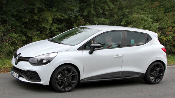 Renault Clio RS: Nova generacija na prvim fotografijama