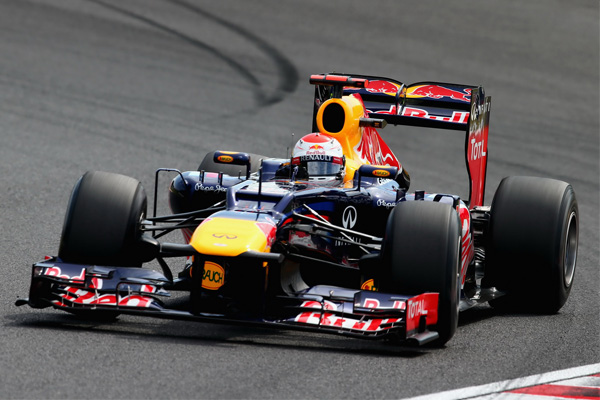 F1 VN Japana - Vettel hop, Alonso trop, Kobayashi junak!