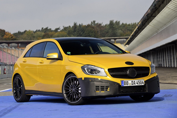 Mercedes-Benz A 45 AMG - Otkrivanje se nastavlja Mercedes-Benz A 45 AMG - Otkrivanje se nastavlja