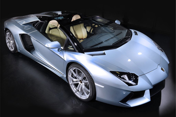 Lamborghini Aventador LP 700-4 Roadster - Prve fotografije i info