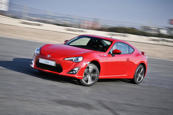 Toyota GT86: Turbo NE, elektromotor DA!