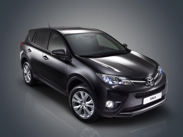 Novi RAV4 - Toyota objavila prve fotografije!