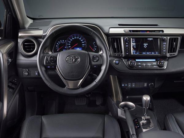 Novi RAV4 - Toyota objavila prve fotografije!