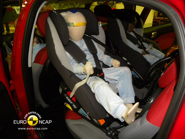 FIAT 500L je dobio pet Euro NCAP zvezdica