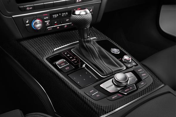 Novi Audi RS6 - Do stotke za 3,9 s!