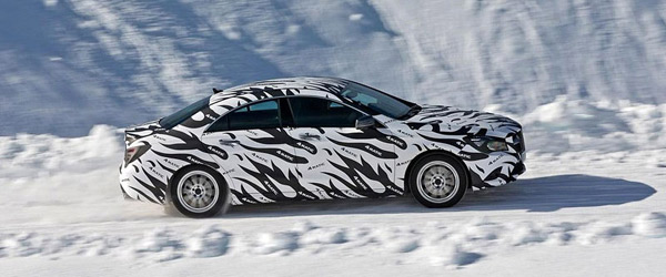 Mercedes-Benz CLA: špijunske fotografije