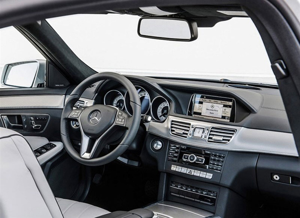 Mercedes-Benz E-Klasa: Facelift na prvim fotografijama
