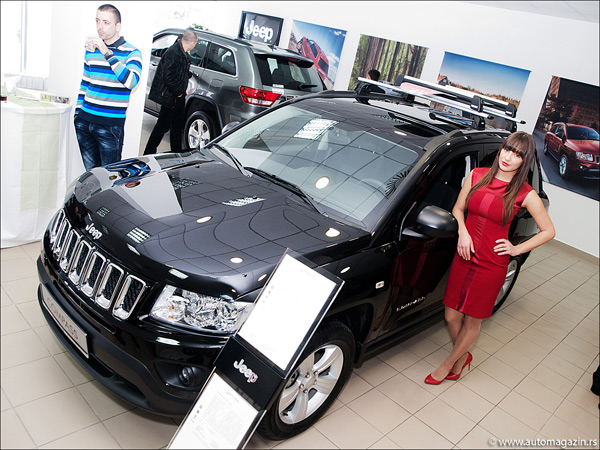 Kompresor Italauto otvorila Jeep Alfa Lancia Fiat  premium showroom