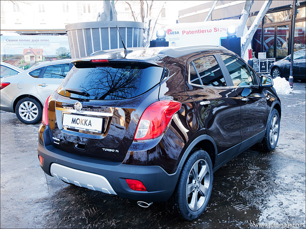 Dve Opelove premijere: Mokka i Astra sedan stigle na domaće tržište