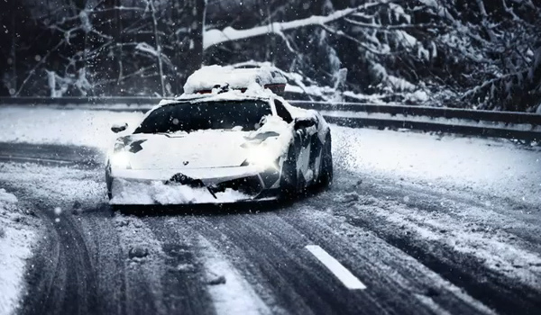 Video: Jon Olsson predstavio svoj Lamborghini Gallardo u akciji