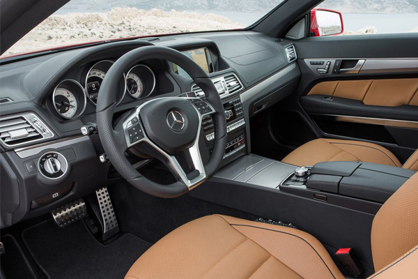 Mercedes-Benz E: Facelift za kupe i kabriolet