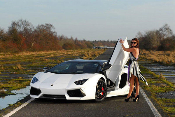 Lamborghini Aventador LP760-4 Dragon Edition