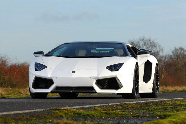 Lamborghini Aventador LP760-4 Dragon Edition