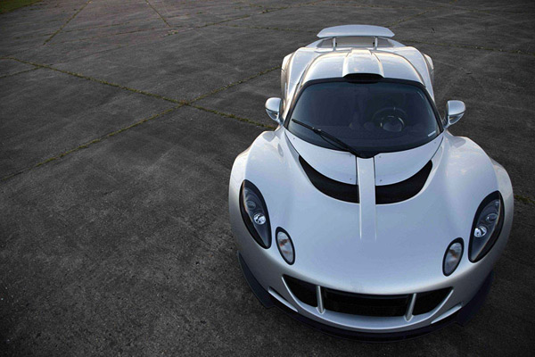 Hennessey Venom GT : Novi svetski rekorder u sprintu do 300 km/h