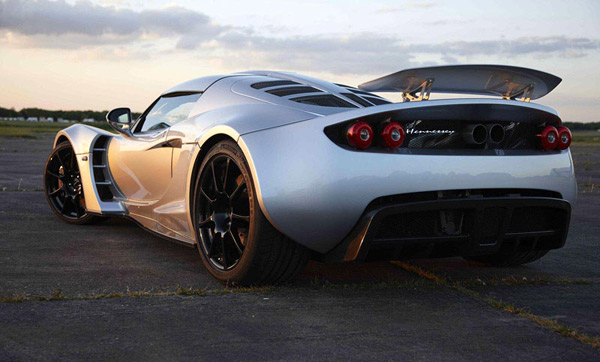 Hennessey Venom GT : Novi svetski rekorder u sprintu do 300 km/h