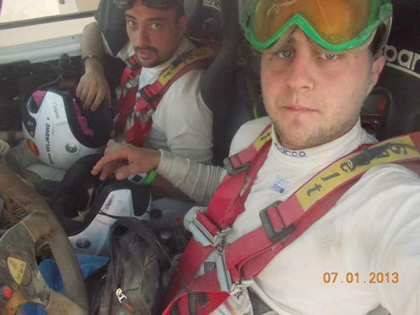 Dakar 2013 - Srpska posada u Opel Antari završila na krovu