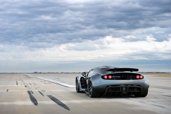 Hennessey Venom GT i zvanično najbrži auto na svetu + VIDEO