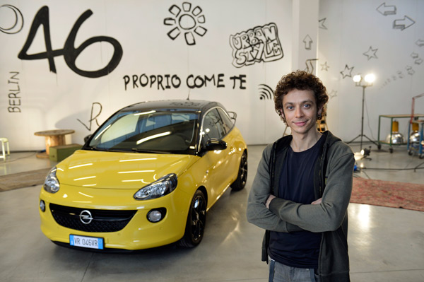 Valentino Rosi je novi Opelov brend ambasador za ADAM-a