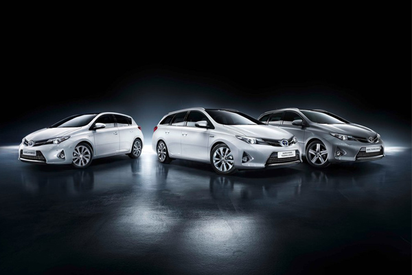 Toyota Auris Touring Sports u Ženevi!