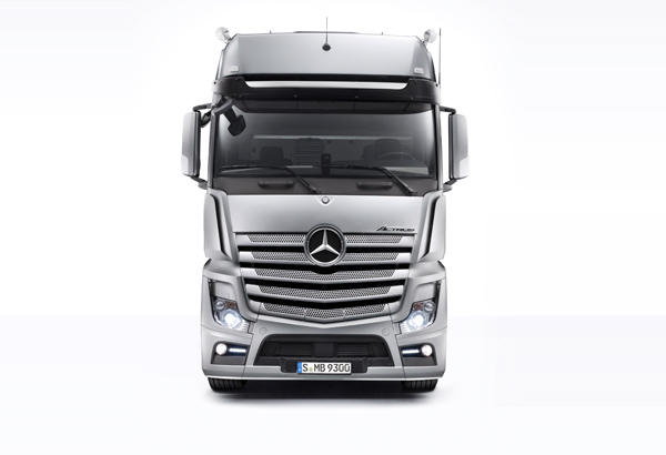 Mercedes-Benz Actros ponovo osvojio međunarodnu nagradu za dizajn 
