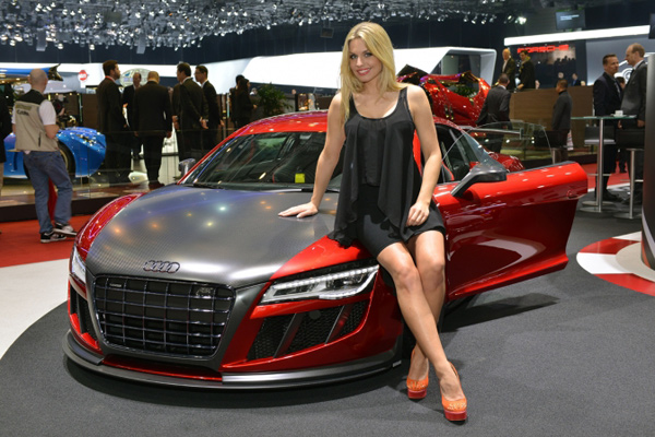 Lepotice na sajmu automobila u Ženevi 2013